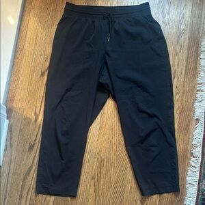 GAP Runaround Black pants - petite